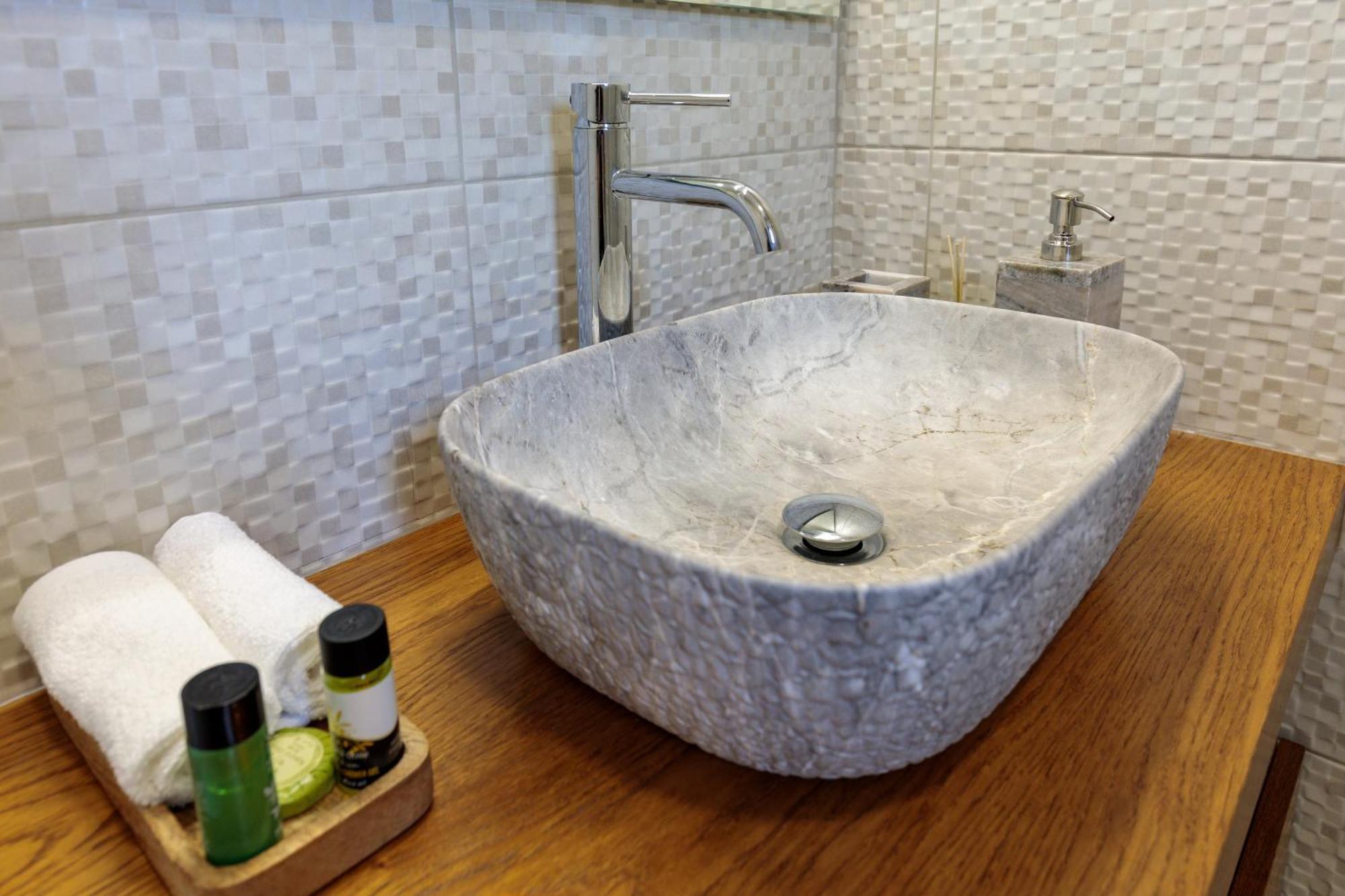Bluebell House Halki Apartment Luaran gambar